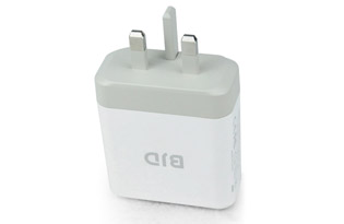 Dual USB Wall Charger with QC3.0 Ports and UK Plug